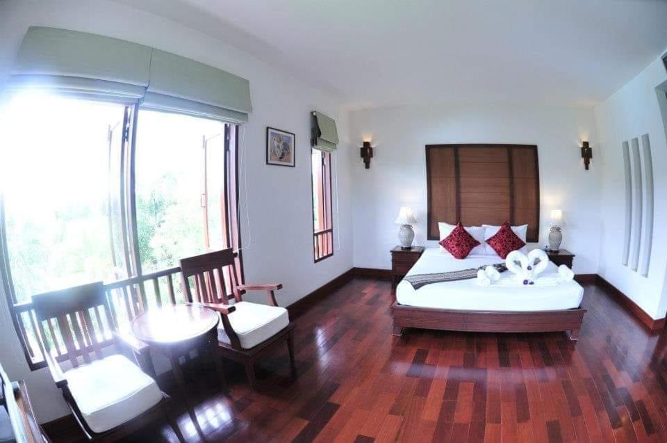 Teak Garden Resort, Chiang Rai Zewnętrze zdjęcie
